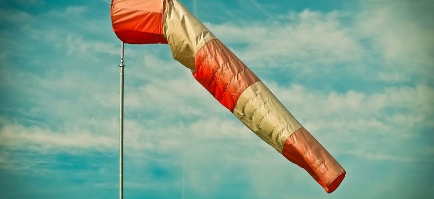 10 Consejos para conducir con viento conducir con viento