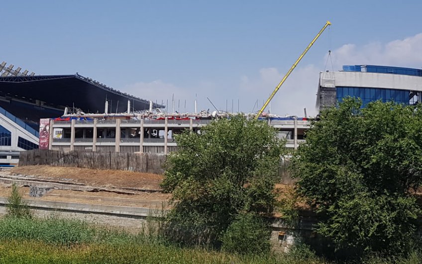 demolicion vicente calderon