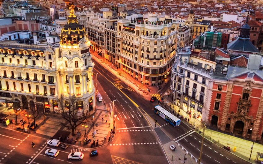 parking gran via