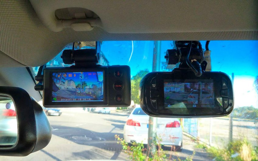 instalar cámara en el coche