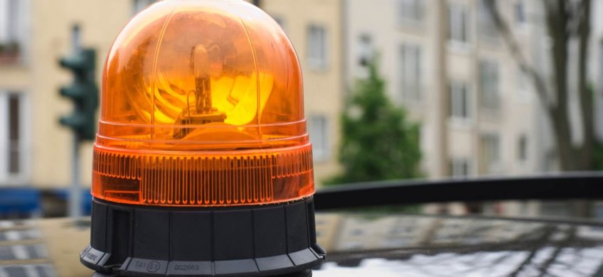 Así es la luz v-16 que sustituirá a los triángulos de emergencia Así es la luz v-16 que sustituirá a los triángulos de emergencia