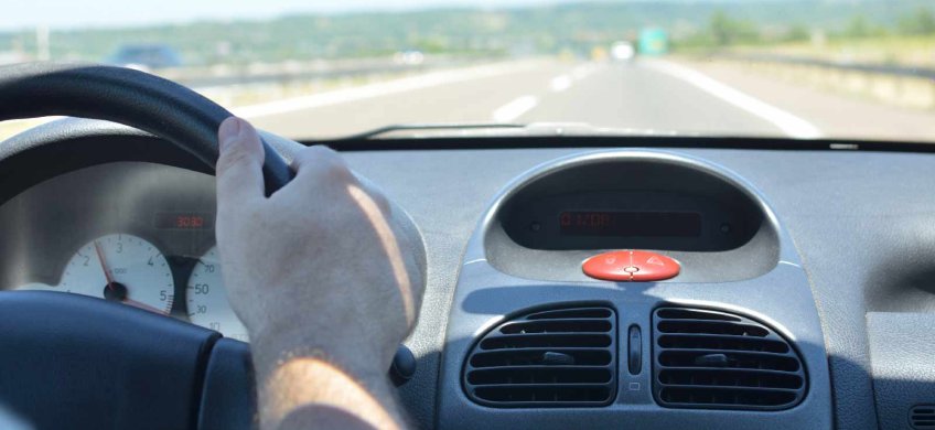 Sistemas de seguridad activa coche