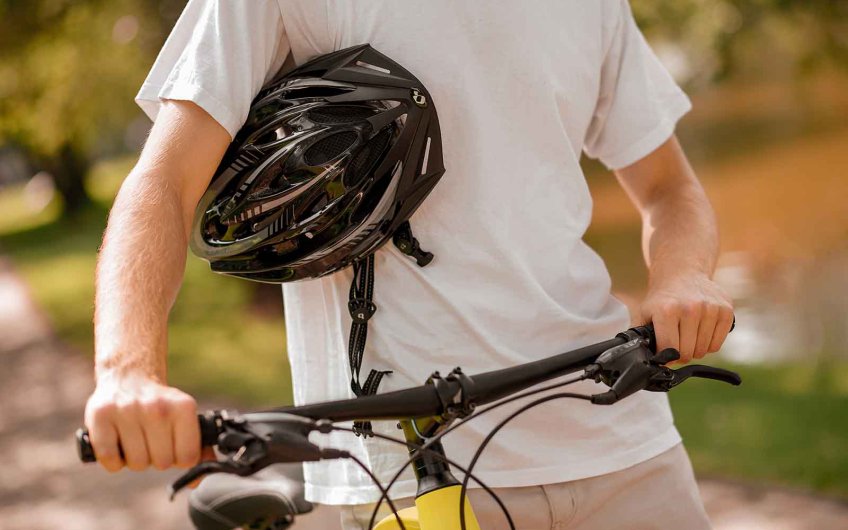 multa por no llevar casco en bicicleta