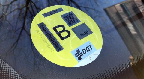 puedo circular por la m30 con etiqueta b