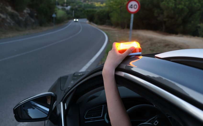 luz de emergencia v16