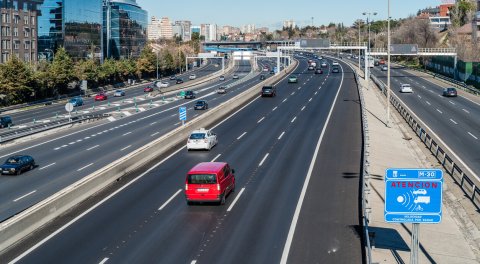 ¿qué coches no podrán circular por madrid en 2026